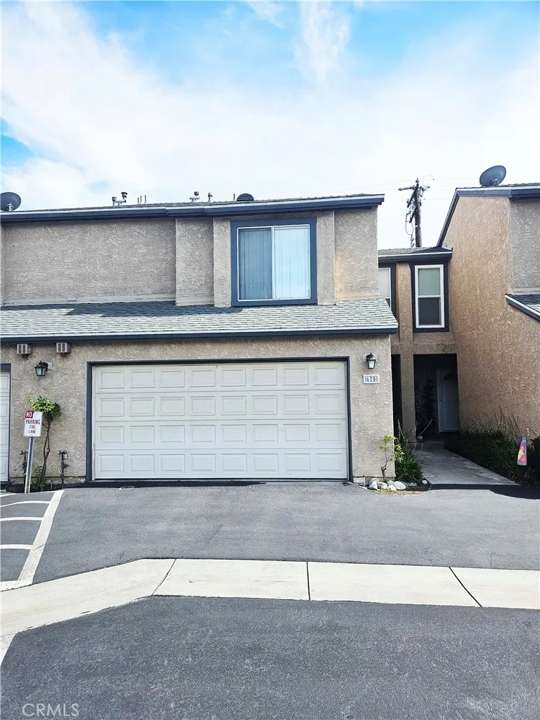 675 N Lark Ellen Avenue, Covina, California 91722 home-pic-1